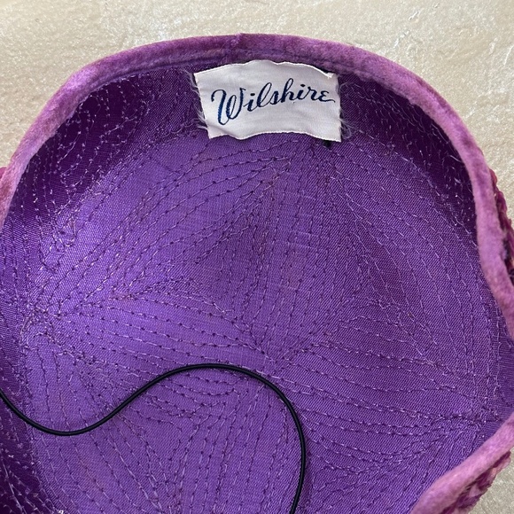 GLOWING 1950\'s PURPLE COCKTAIL HAT + SEQUINS/FEATHERS/FLOWERS/BROOCH